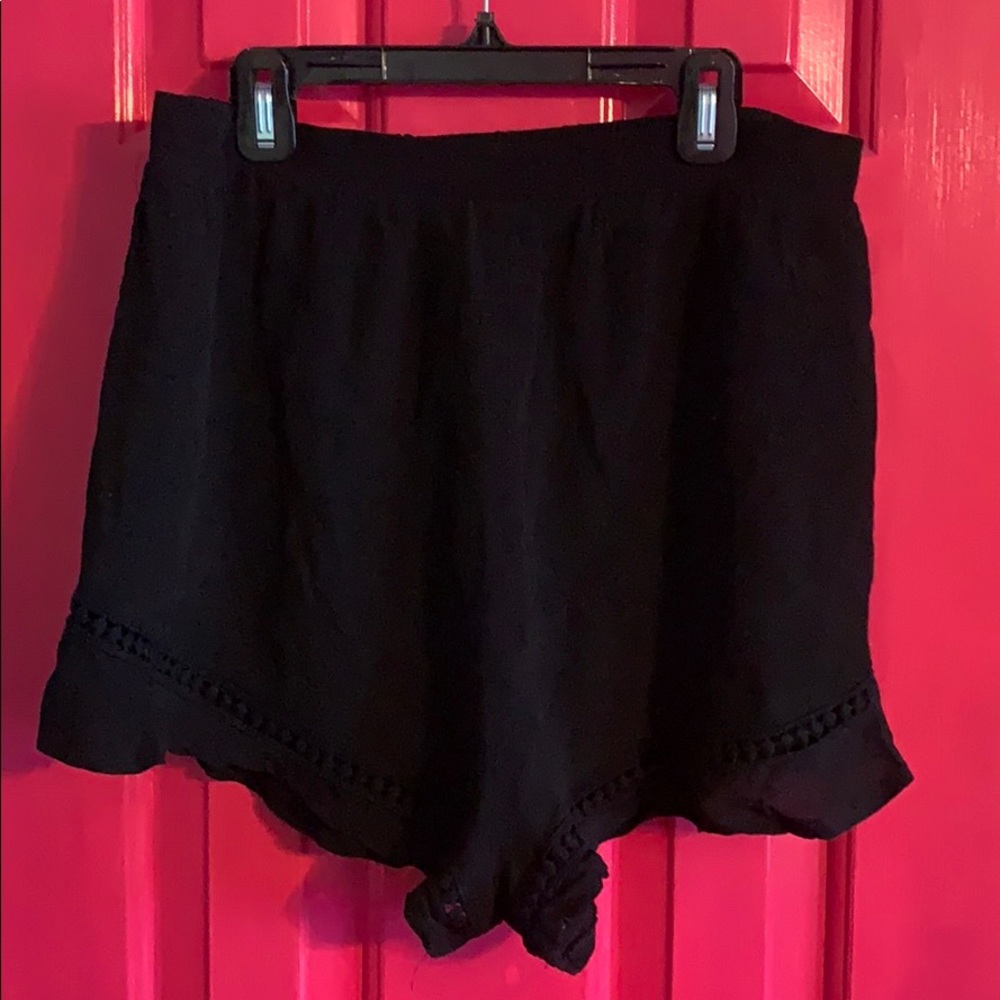Tobi Black Summer Shorts with Lace Flare Trim